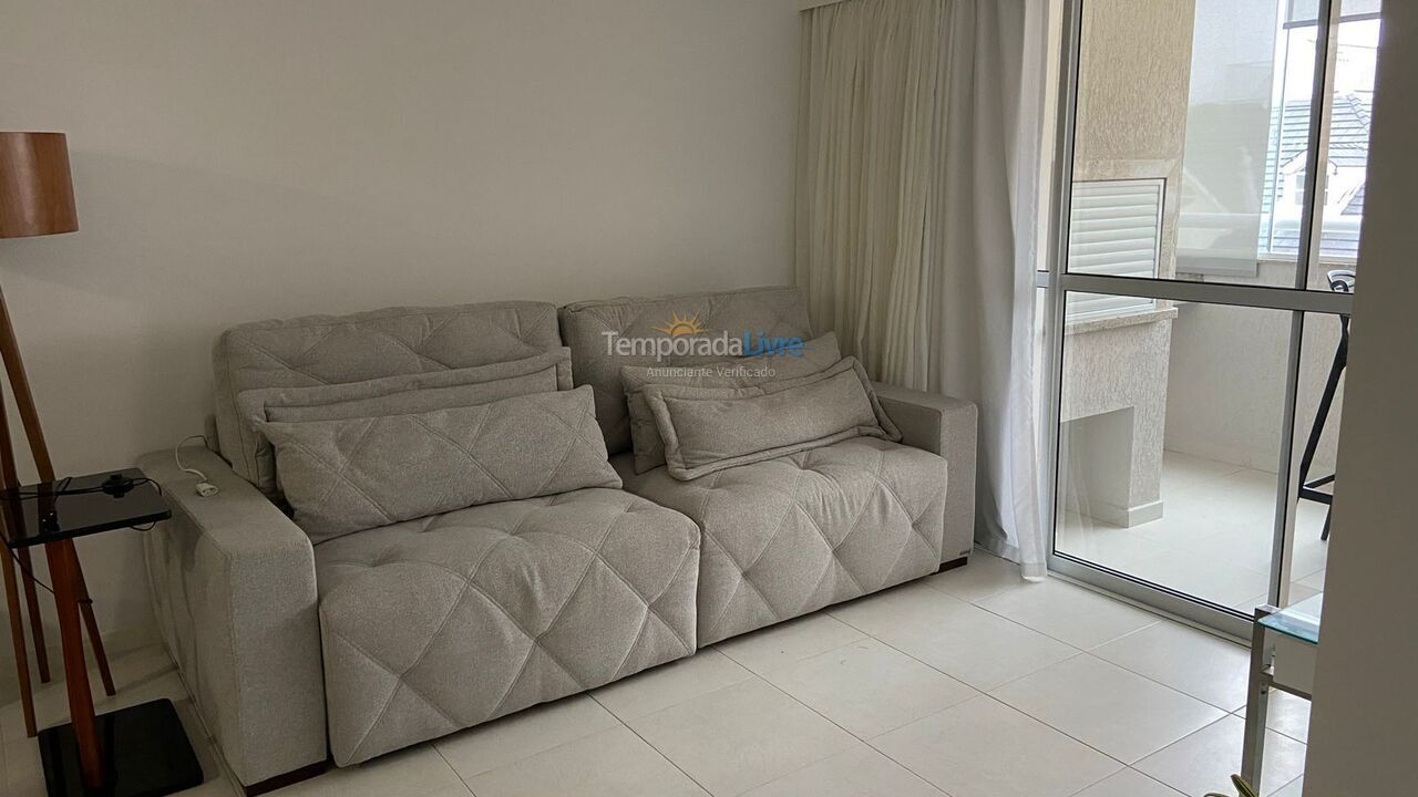 Apartamento para alquiler de vacaciones em Governador Celso Ramos (Praia de Palmas)