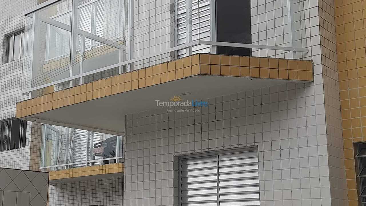 Apartamento para aluguel de temporada em Ubatuba (Praia das Toninhas)