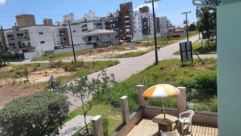 HOUSE 3 BEDROOMS ON THE BEACH OF PALMAS-SC