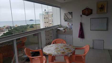 APARTAMENTO 3 SUÍTES NA PRAIA DE PALMAS-SC