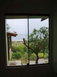 Casa c/ vista para o mar na Praia do Silveira