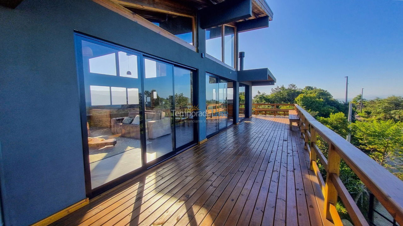 Casa para alquiler de vacaciones em Garopaba (Praia do Silveira)