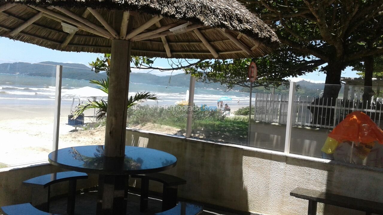Casa para alquiler de vacaciones em Porto Belo (Perequê)