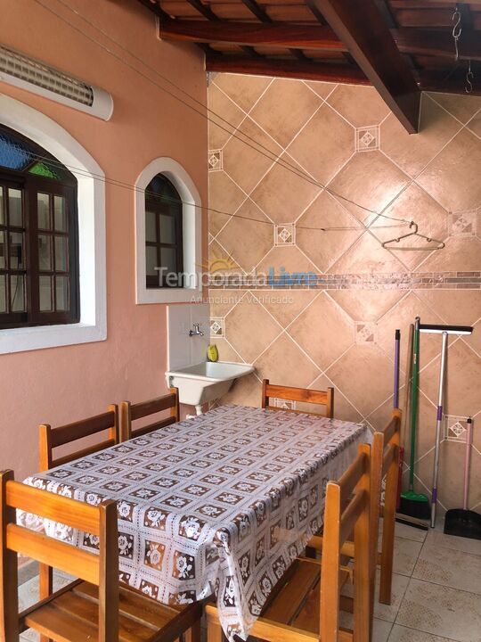 Casa para aluguel de temporada em Ubatuba (Pereque Mirim)