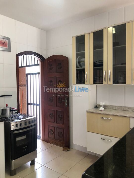 Casa para aluguel de temporada em Ubatuba (Pereque Mirim)