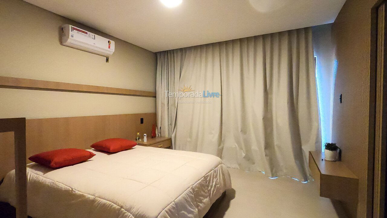 Apartamento para alquiler de vacaciones em Mata de São João (Praia do Forte)