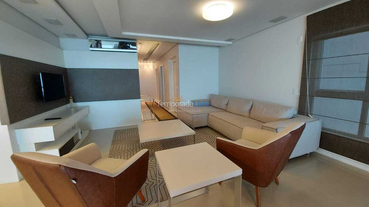 Apartamento para aluguel de temporada em Balneário Camboriú (Barra Sul)