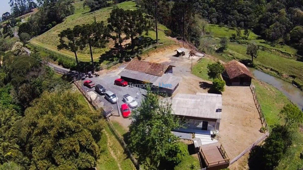 Ranch for vacation rental in Ituporanga (Rio Bonito)