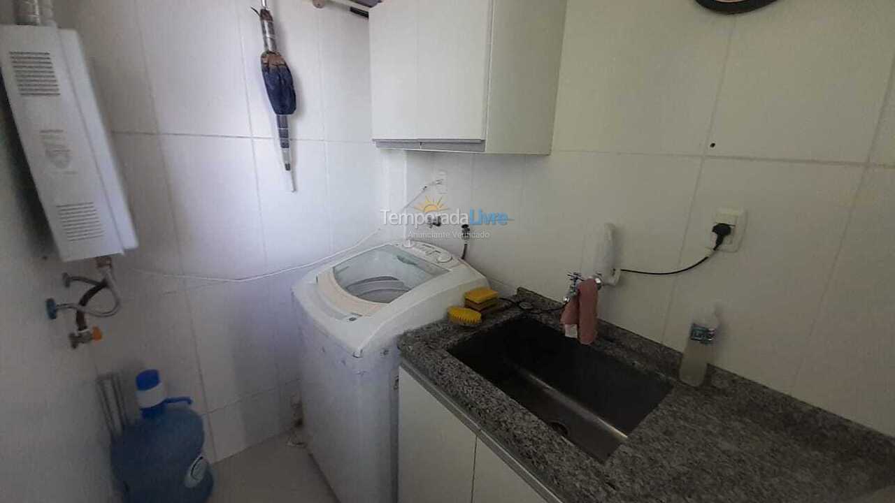 Apartamento para aluguel de temporada em Itapema (Meia Praia)