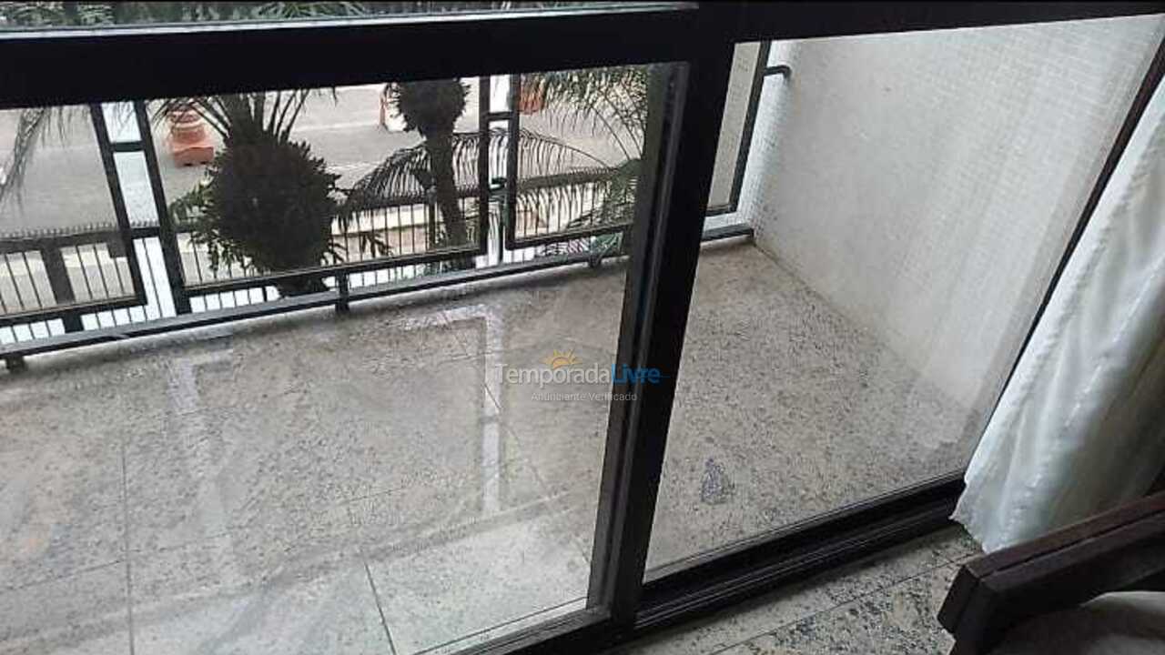 Apartment for vacation rental in Guarujá (Enseada)