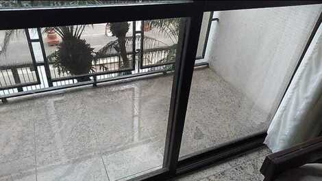 Apartment in Enseada season from five days