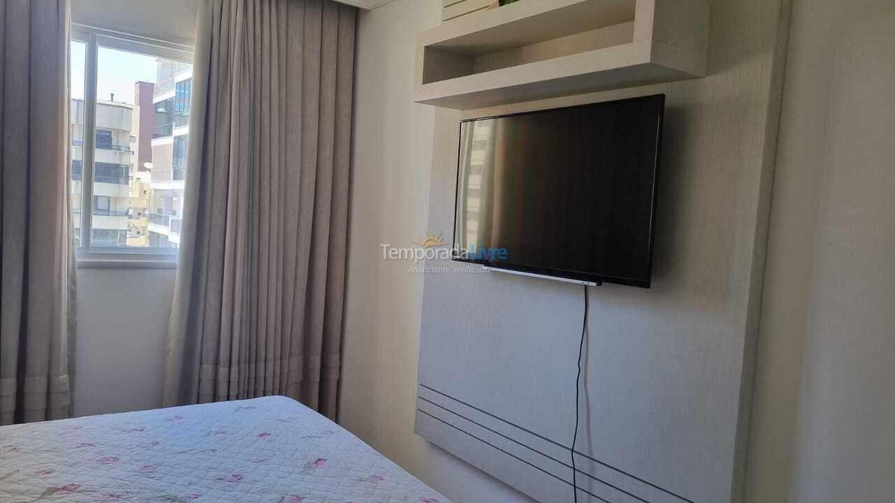 Apartamento para aluguel de temporada em Itapema (Meia Praia)