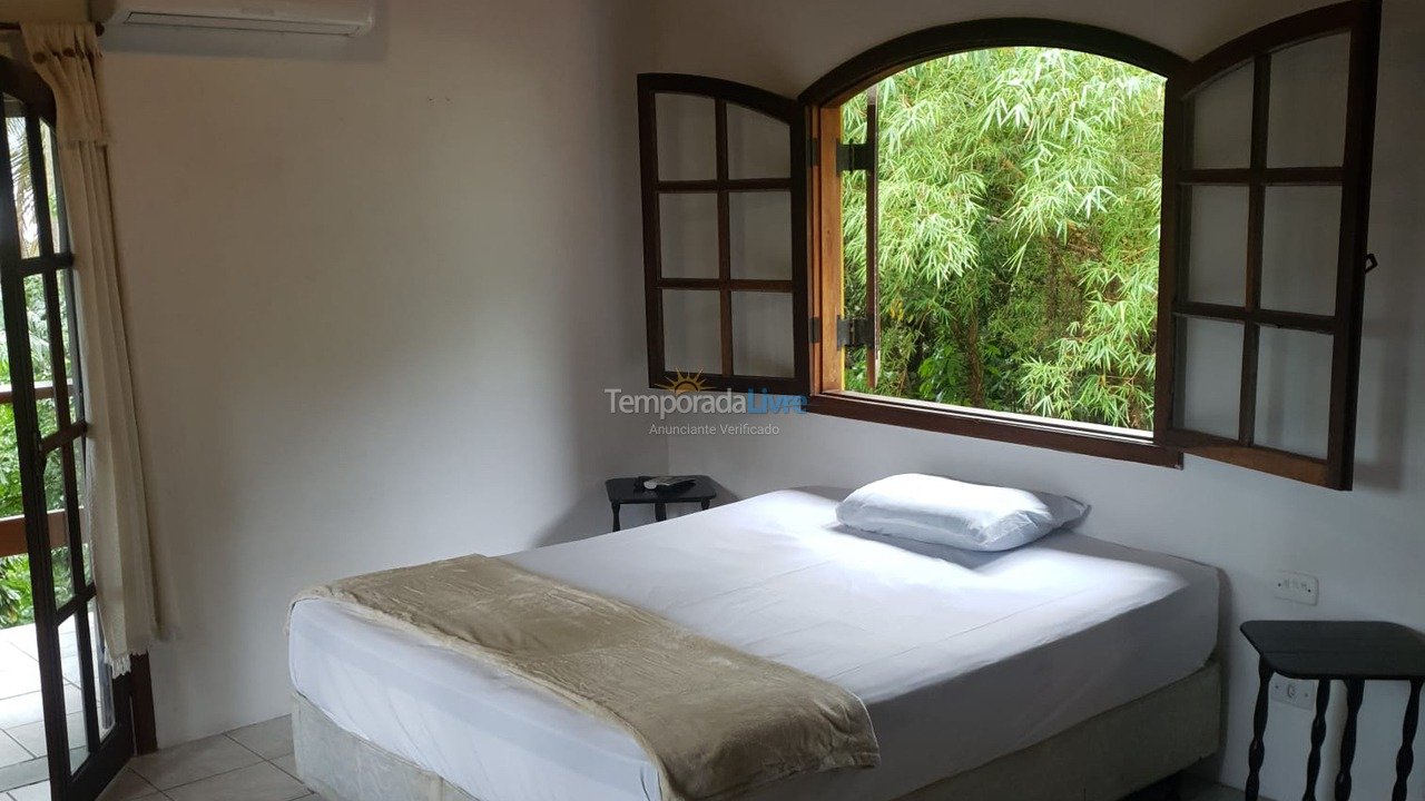 Apartment for vacation rental in Ilhabela (Praia Grande)