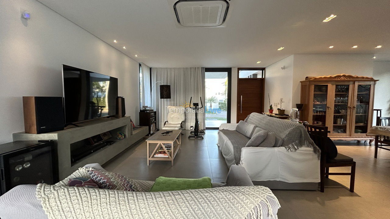Casa para aluguel de temporada em Florianopolis (Jurerê Internacional)