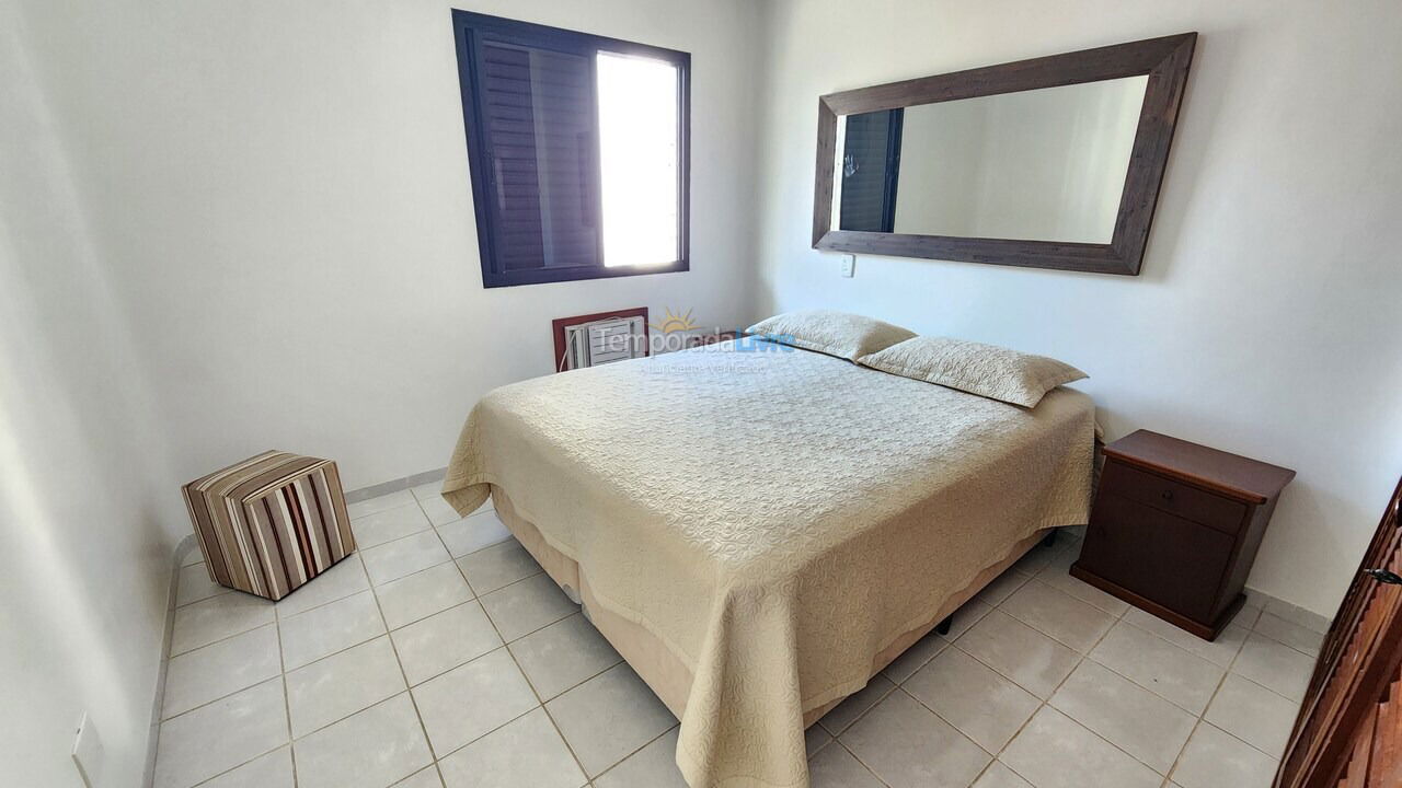 Apartamento para aluguel de temporada em Guarujá (Pitangueiras)