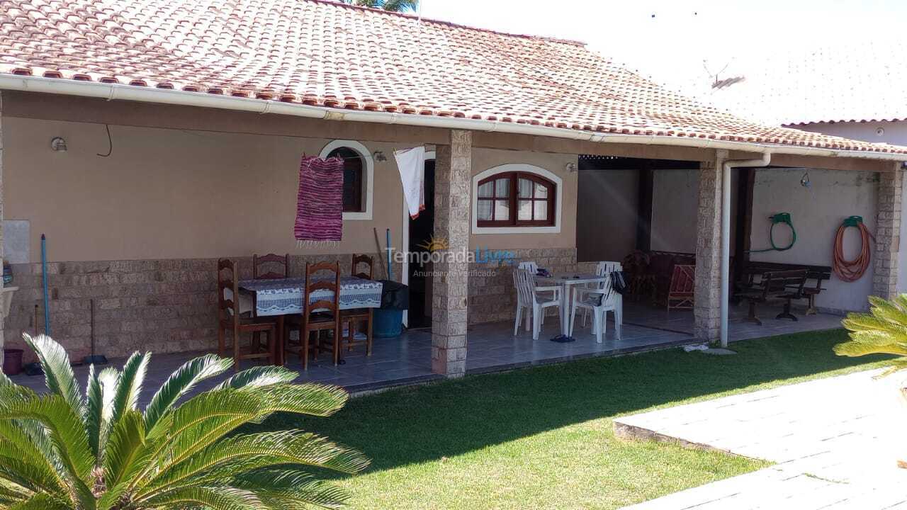 Casa para aluguel de temporada em Araruama (Praia Seca)