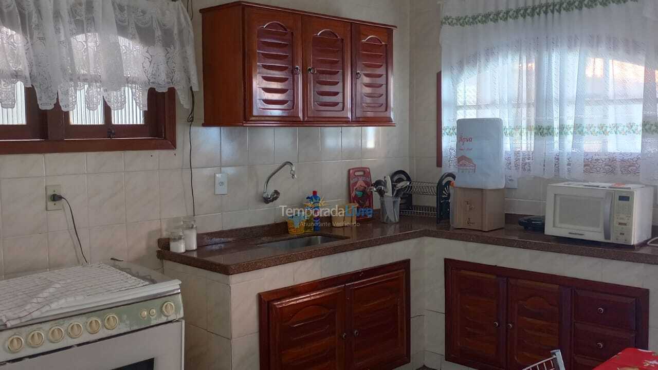 Casa para aluguel de temporada em Araruama (Praia Seca)