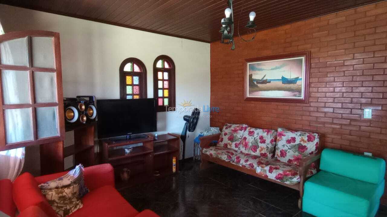 Casa para aluguel de temporada em Araruama (Praia Seca)