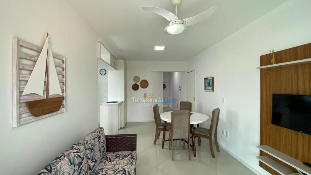 Apartment for vacation rental in Bombinhas (Praia de Bombinhas)