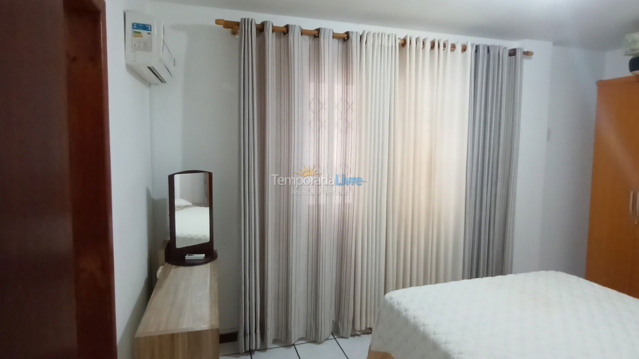 Apartamento para alquiler de vacaciones em Itapema (Meia Praia)