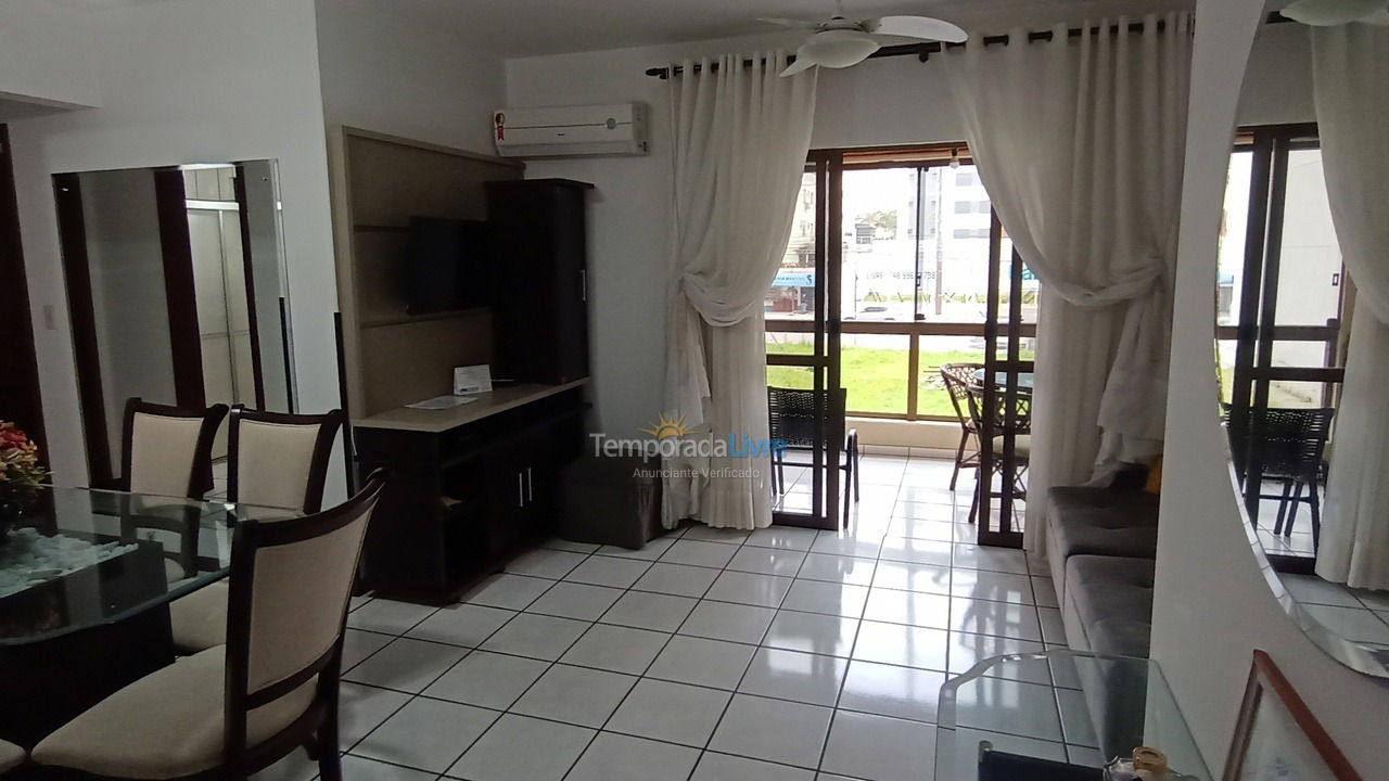 Apartamento para alquiler de vacaciones em Itapema (Meia Praia)