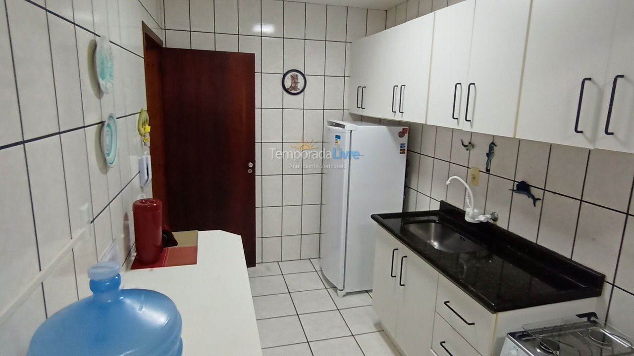 Apartamento para alquiler de vacaciones em Itapema (Meia Praia)