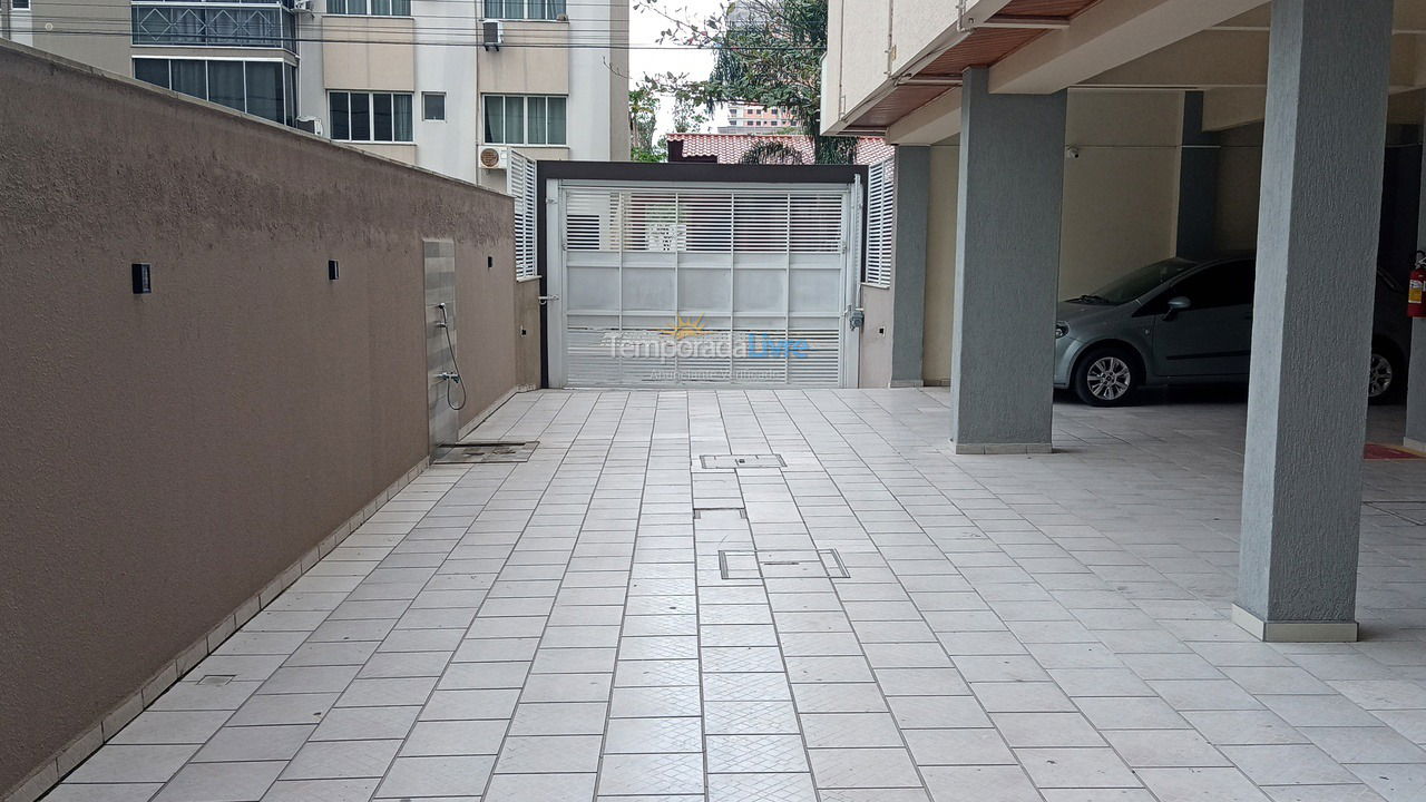 Apartamento para alquiler de vacaciones em Itapema (Meia Praia)