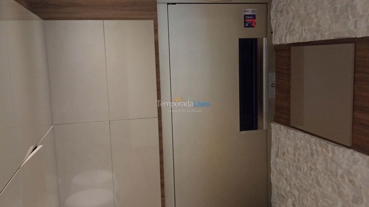 Apartamento para alquiler de vacaciones em Itapema (Meia Praia)