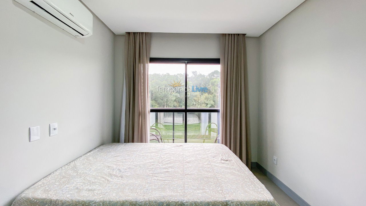 Apartamento para alquiler de vacaciones em Governador Celso Ramos (Praia de Palmas)