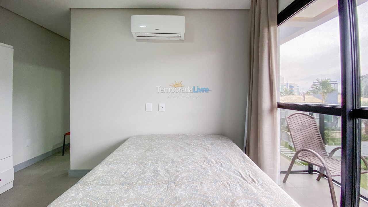 Apartamento para alquiler de vacaciones em Governador Celso Ramos (Praia de Palmas)