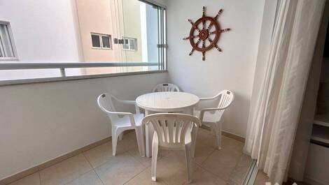 Excellent apartment next to the main avenue of Praia de Palmas