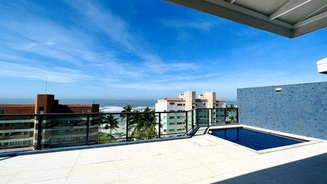 Linda cobertura, com vista panorâmica na Riviera de São Lourenço.