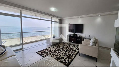 APARTAMENTO DE LUJO DE FRENTE AL MAR