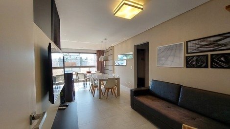 Apartamento nuevo y encantador en el Centro de Bombinhas