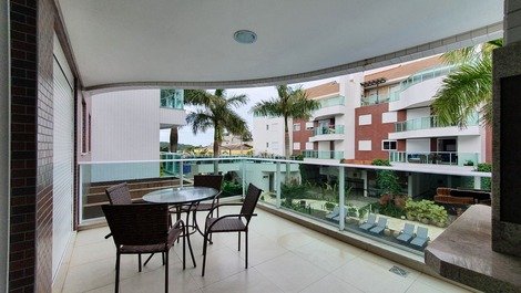 Beautiful apartment in the center of Bombinhas