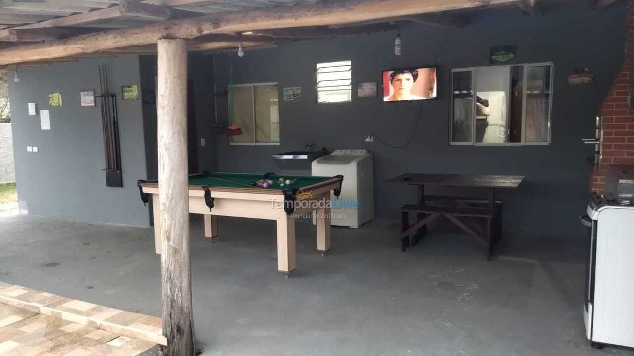 Casa para alquiler de vacaciones em Matinhos (Caiobá)