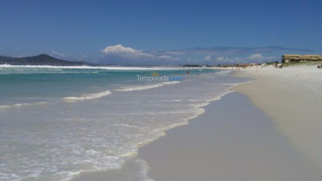 Casa para alquiler de vacaciones em Cabo Frio (Colinas do Peró)