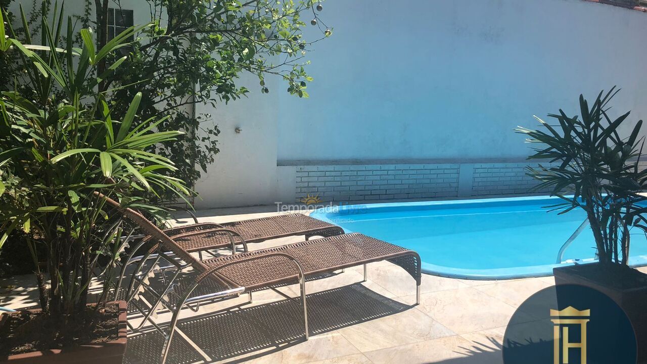 Casa para aluguel de temporada em Florianopolis (Jurerê Internacional)