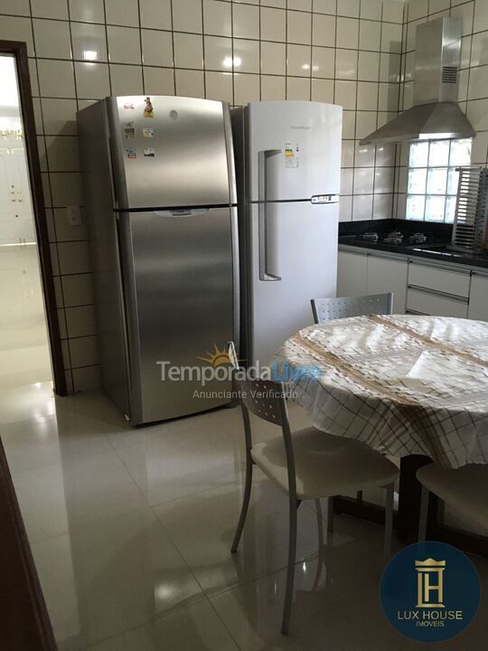 Casa para aluguel de temporada em Florianopolis (Jurerê Internacional)