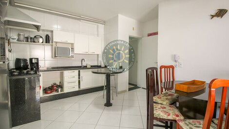 Apartment with sea view - 20m from the Beach of 4 Islands, Bombinhas.