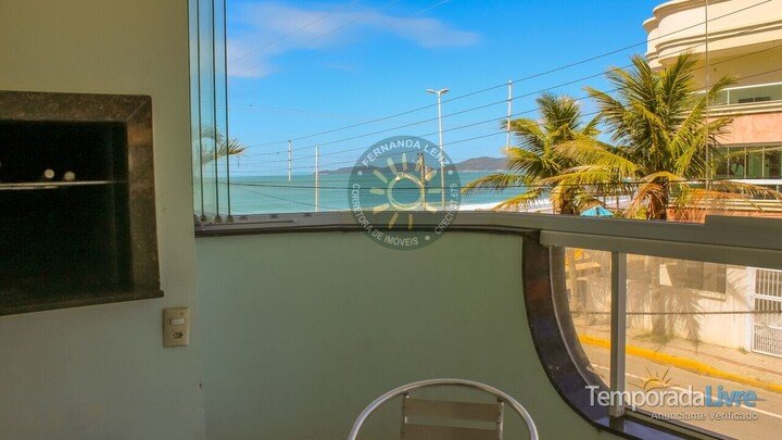 🏠 Apartment for rent in Bombinhas for vacation - Praia de Quatro Ilhas -  Apartment with sea view - 20m from the Beach of 4 Islands, Bombinhas.  #27667 - Temporada Livre