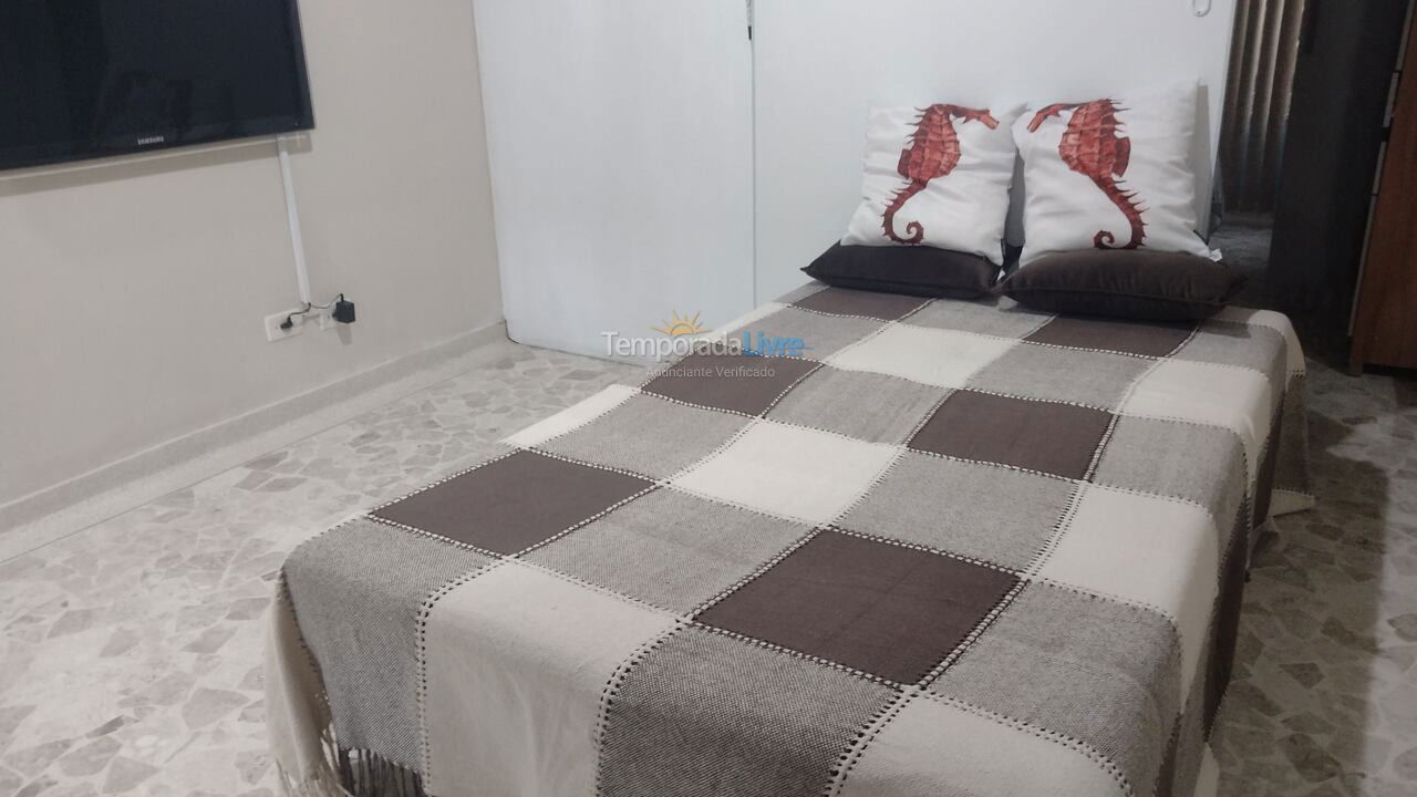 Apartamento para aluguel de temporada em Santos (Gonzaga)