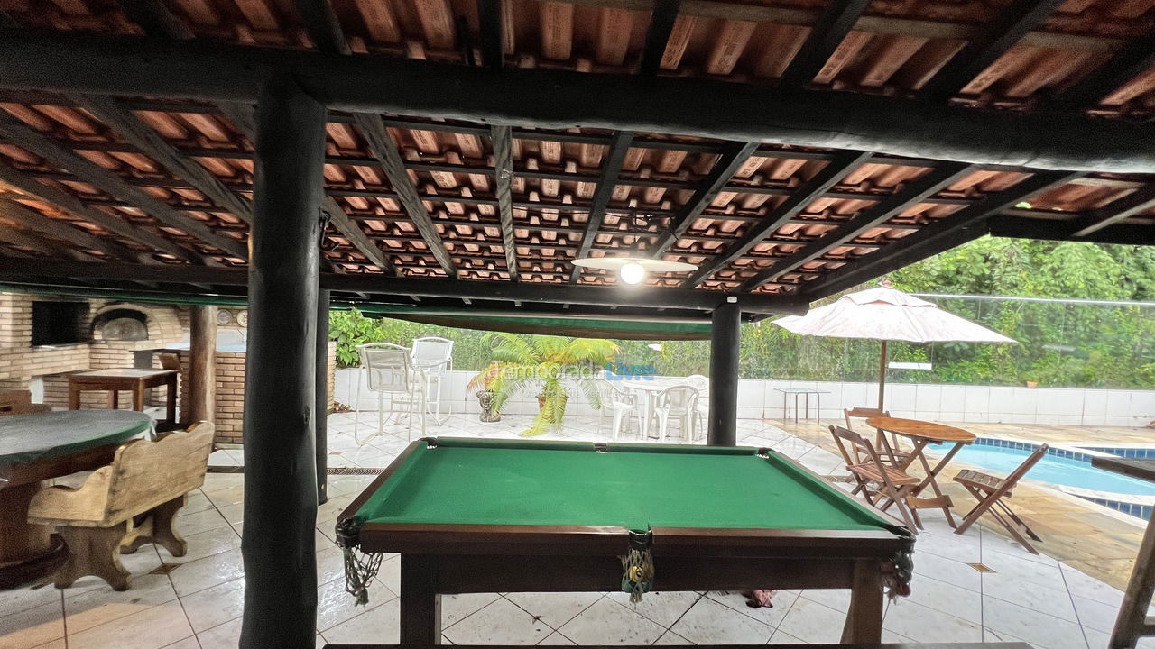 Casa para aluguel de temporada em Ubatuba (Praia de Itamambuca)