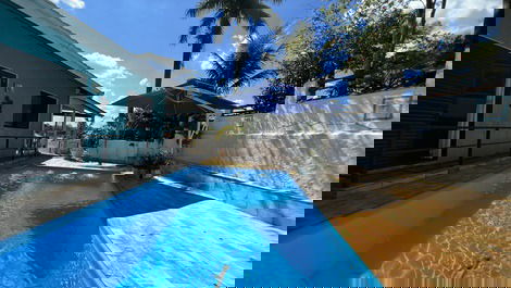 HS2 | Casa com piscina em Igaratá