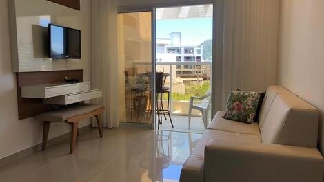BEAUTIFUL AND COMPLETE APARTMENT ON MARISCAL BEACH