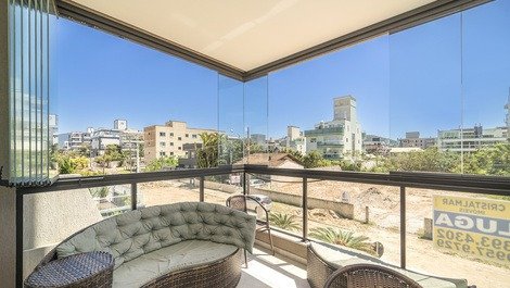 APARTMENT NEAR THE BEACH FOR UP TO 9 PEOPLE