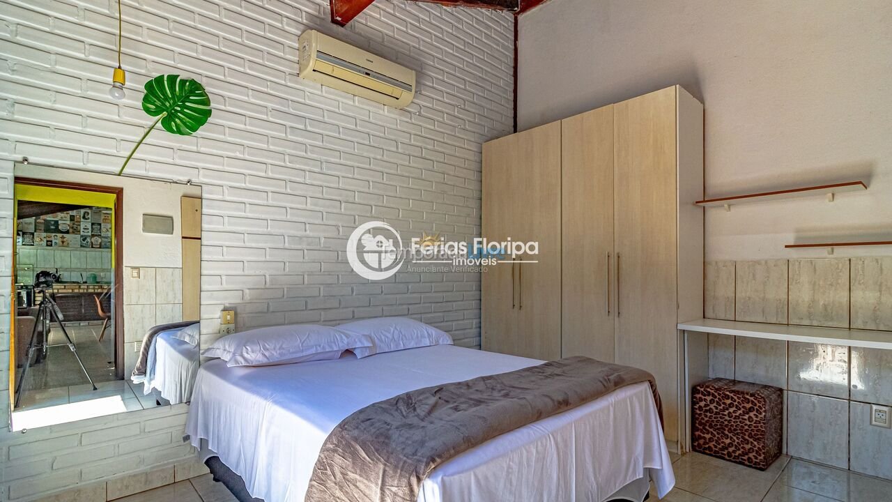House for vacation rental in Florianópolis (Balneário dos Açores)