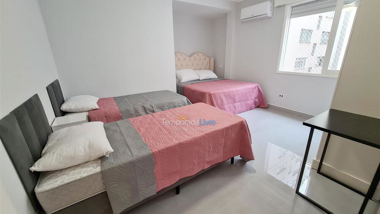 Apartamento para aluguel de temporada em Guarujá (Pitangueiras)