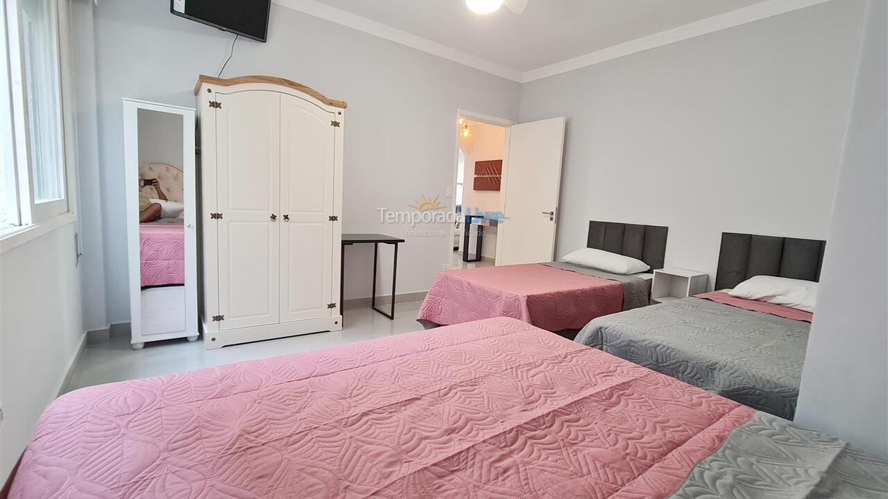 Apartamento para alquiler de vacaciones em Guarujá (Pitangueiras)