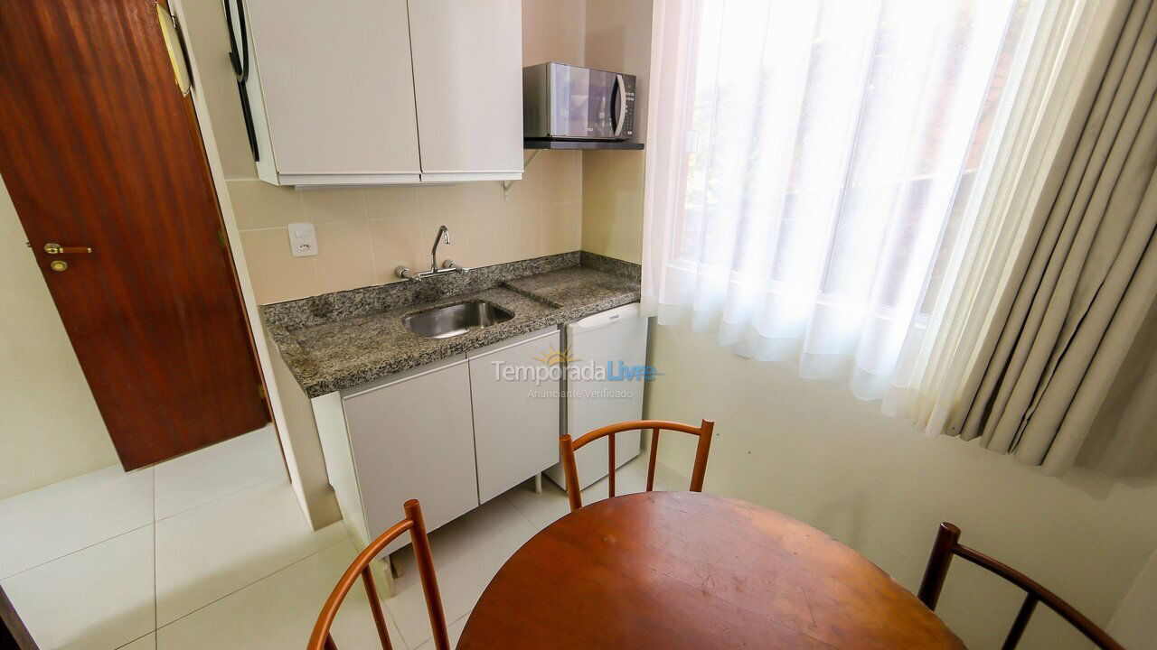 Apartamento para aluguel de temporada em Florianópolis (Jurere Tradicional)